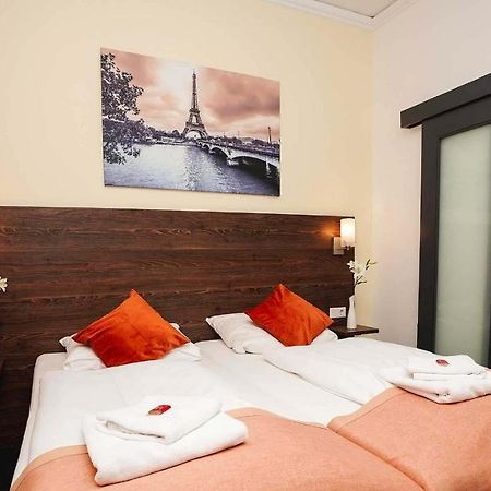 Hotel Little Paris Frankfurt am Main Dış mekan fotoğraf