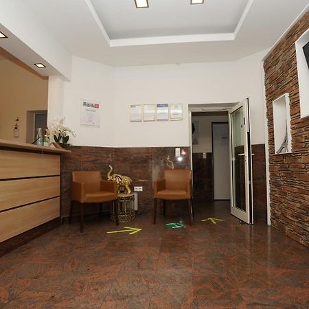 Hotel Little Paris Frankfurt am Main Dış mekan fotoğraf