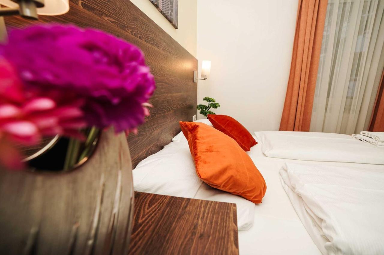 Hotel Little Paris Frankfurt am Main Dış mekan fotoğraf