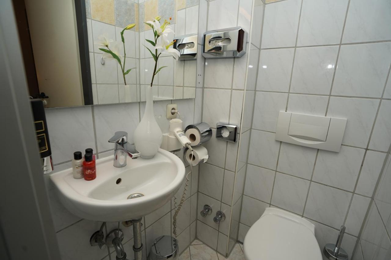 Hotel Little Paris Frankfurt am Main Dış mekan fotoğraf