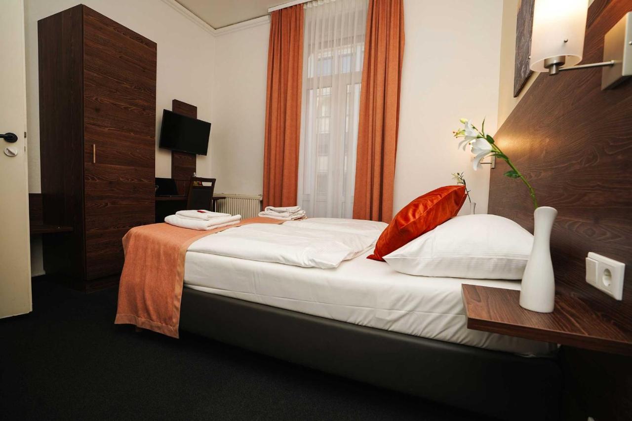 Hotel Little Paris Frankfurt am Main Dış mekan fotoğraf