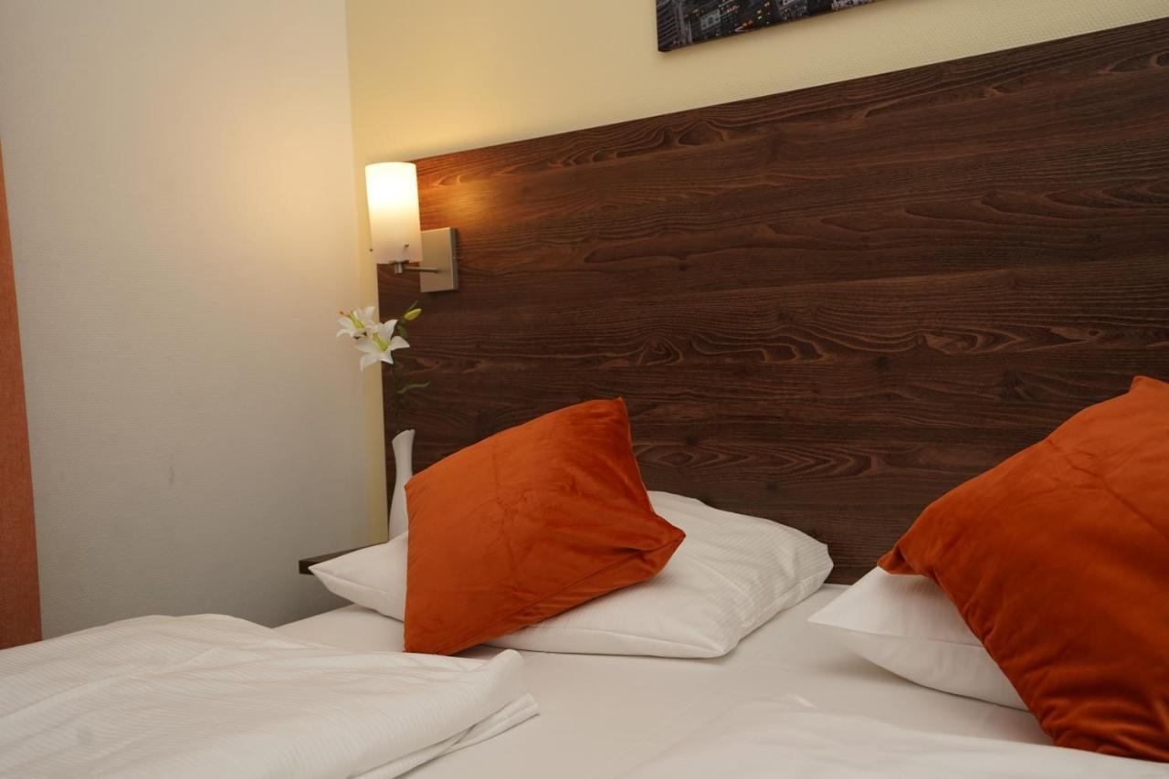 Hotel Little Paris Frankfurt am Main Dış mekan fotoğraf