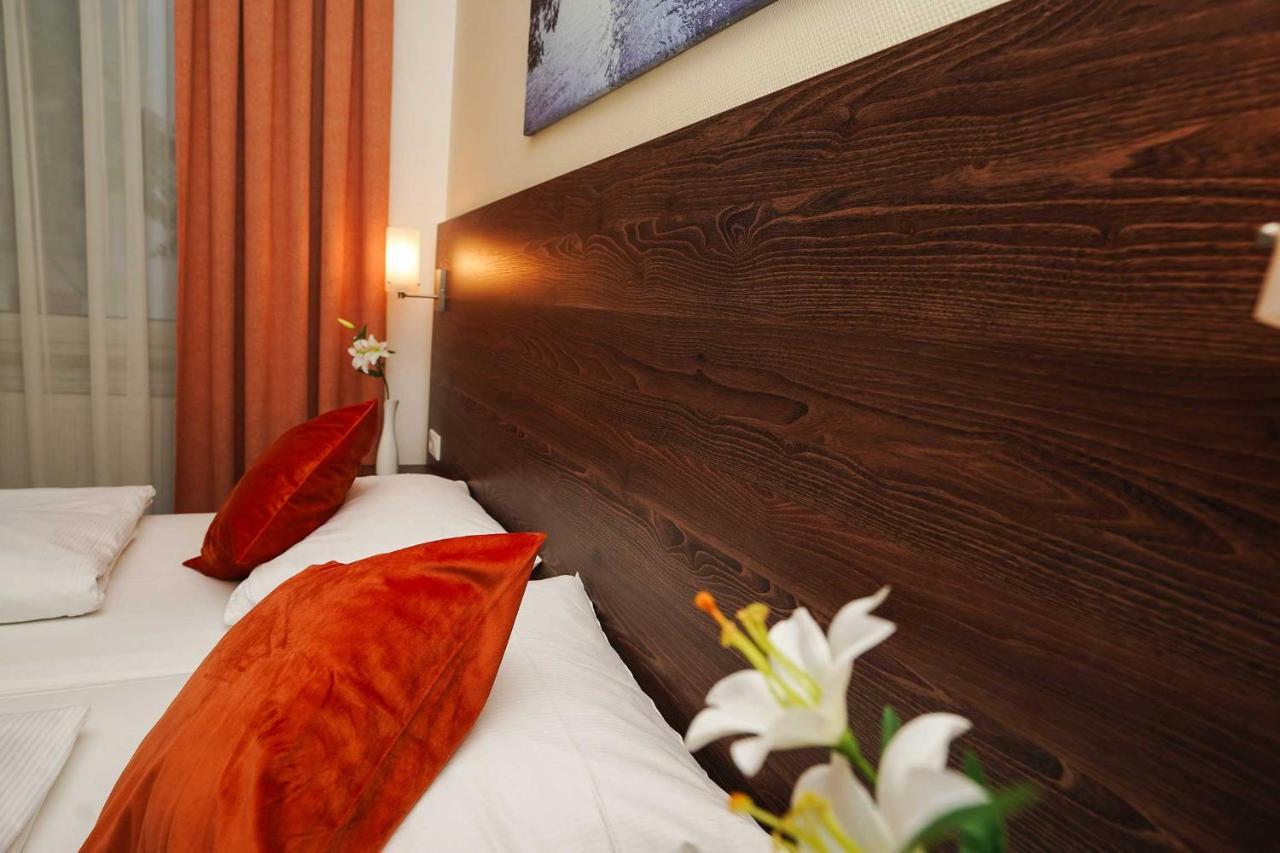 Hotel Little Paris Frankfurt am Main Dış mekan fotoğraf
