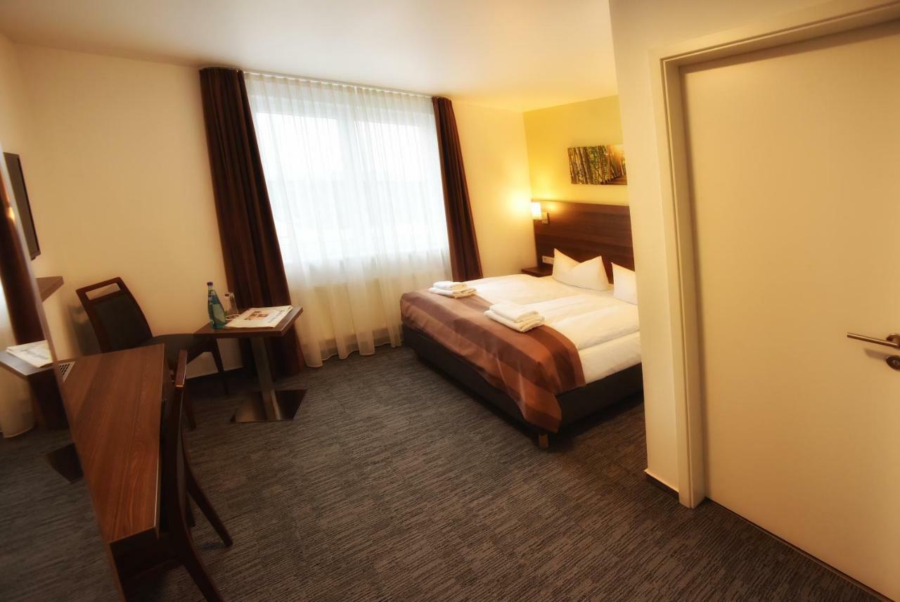 Hotel Little Paris Frankfurt am Main Dış mekan fotoğraf