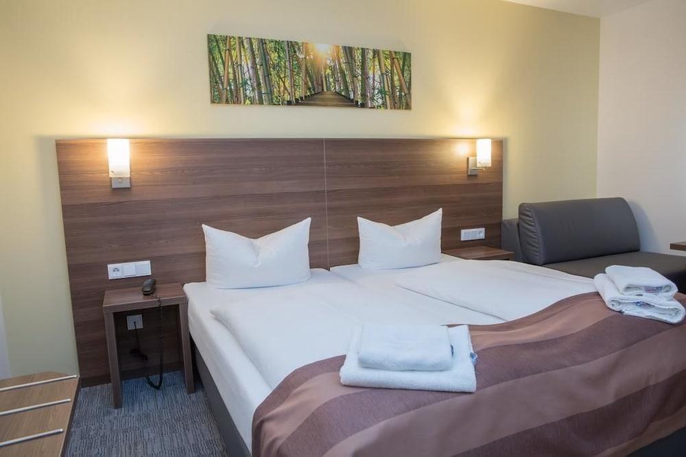 Hotel Little Paris Frankfurt am Main Dış mekan fotoğraf